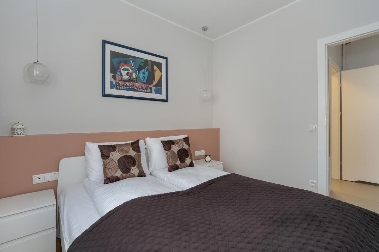 Trendy Polna In By Renters *